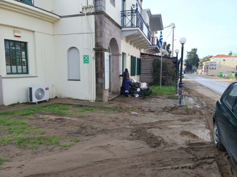 image “Βουτηγμένη” στη λάσπη η Μύρινα – Ξεκινούν οι καταγραφές των ζημιών μετά την κακοκαιρία