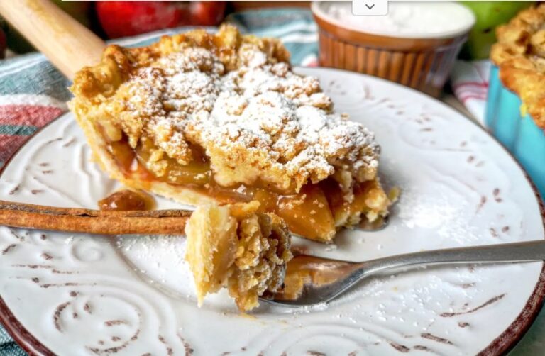 image Αφράτη Μηλόπιτα χωρίς Μίξερ – Η πιο εύκολη και λαχταριστή συνταγή (Βίντεο)