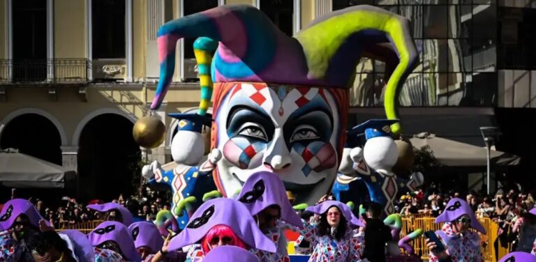 image Σε σοβαρή κατάσταση 15χρονη με έγκαυμα στα μάτια από σπρέι αφρού – Τώρα λένε ότι θα απαγορεύσουν!