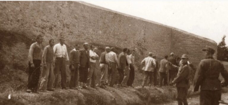 image Καισαριανή: Πόσο αποτιμώνται οι 12 φωτογραφίες που θα αγοράσει το Δημόσιο