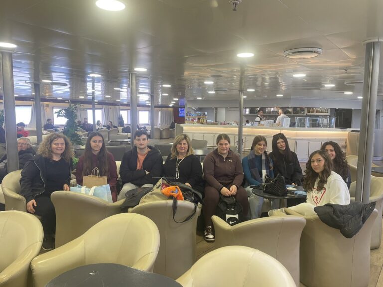 image Η ReArt του Γενικού Λυκείου Μούδρου στη Μαθητική Εμπορική Έκθεση Θεσσαλονίκης