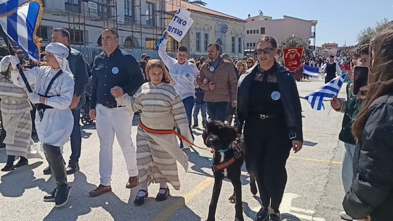 image Μύρινα: Με πλήθος κόσμου και συγκίνηση ο εορτασμός της 25ης Μαρτίου – Ξεχώρισε το Ειδικό Σχολείο Καλλιθέας(Βιντεο+φωτό)