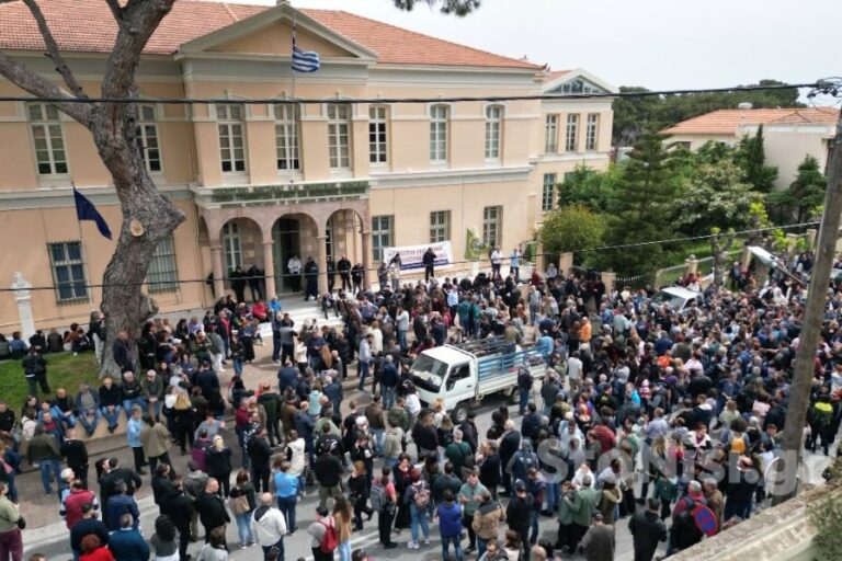 image Κρίσιμη η σύσκεψη με τον Υπουργό Μαργαρίτη Σχοινά και τους φορείς του νησιού την Παρασκευή 17 Απριλίου στην Αθήνα