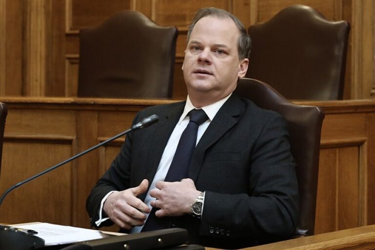 image Κώστας Καραμανλής:«Δεν θα κατεβώ στις εκλογές»