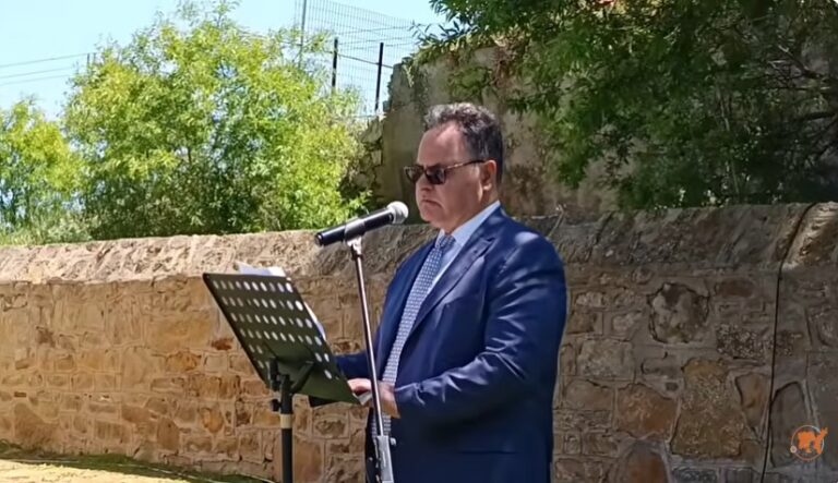 image Ηγεσία και καθοδήγηση στο επίκεντρο της αποφοίτησης της Γ’ Γυμνασίου Μούδρου με ομιλητή τον Γιώργο  Κωνσταντέλλη.